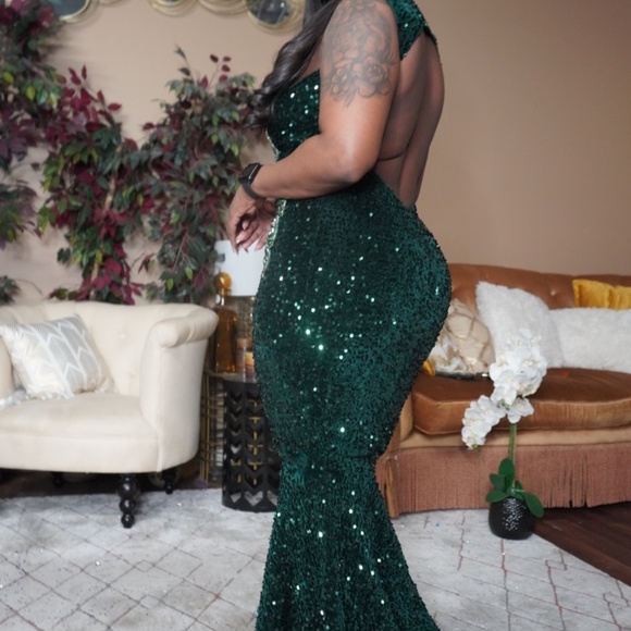 Green handmade event dress - Picture 5 of 5